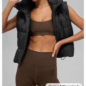 ALO yoga Black Puffer Vest gold rush sold out color